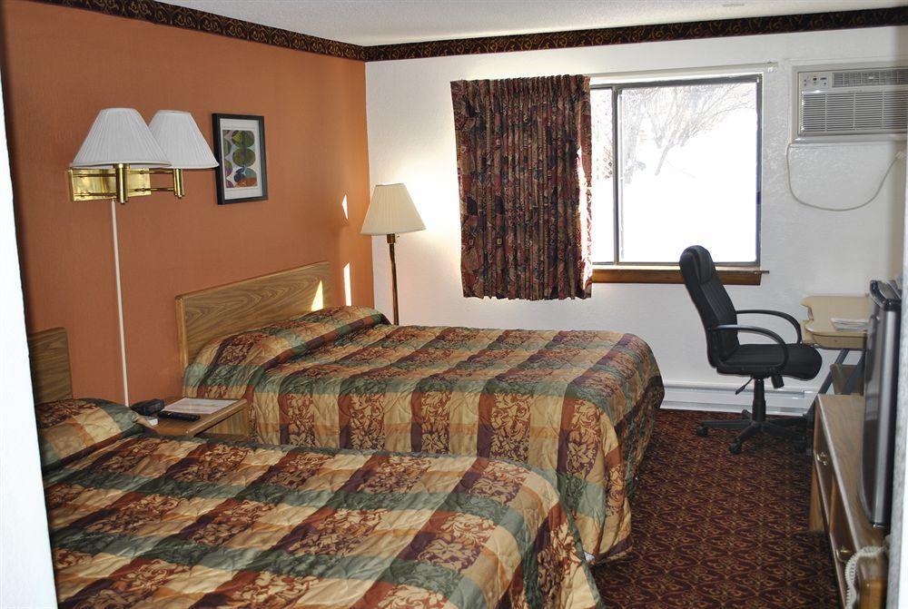 Waconia Inn And Suites エクステリア 写真