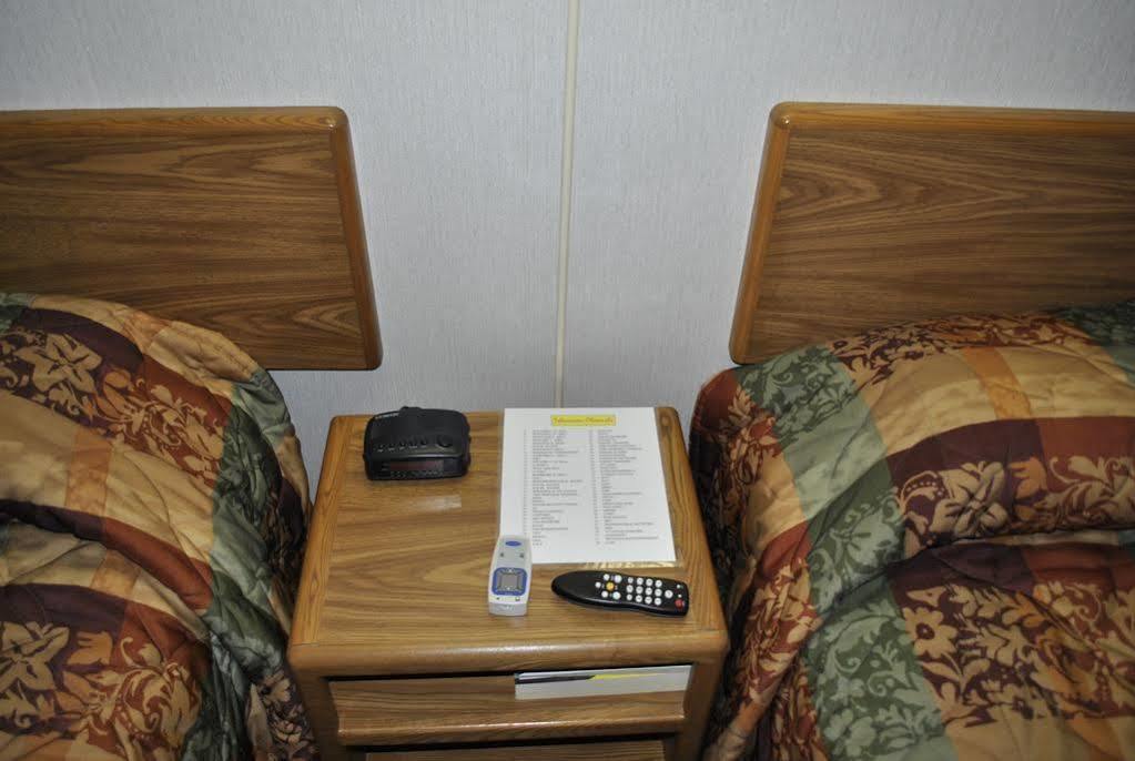 Waconia Inn And Suites エクステリア 写真